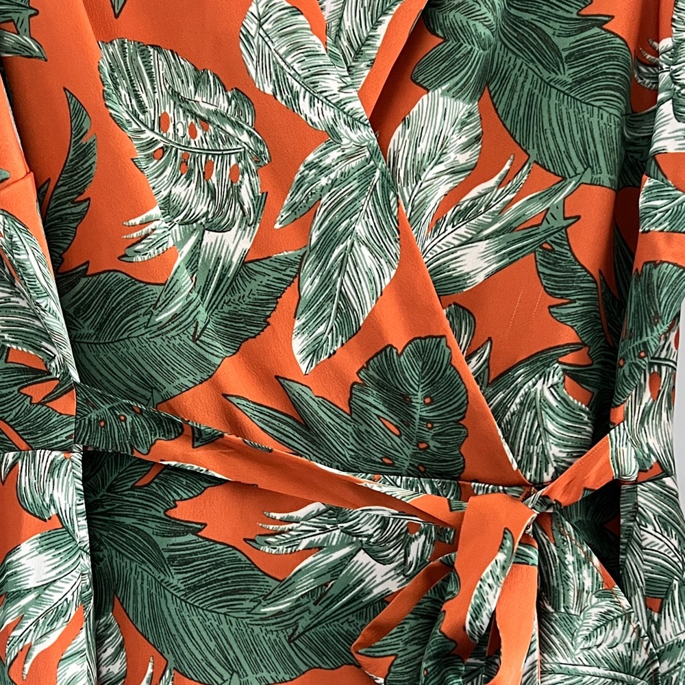 Sam Edelman Floral Wrap Dress~size 8 - Picture 13 of 15